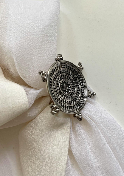 Mandala ring with sterling silver and concave design 