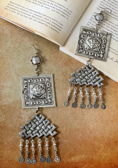 Trikor earrings made with sterling silver 