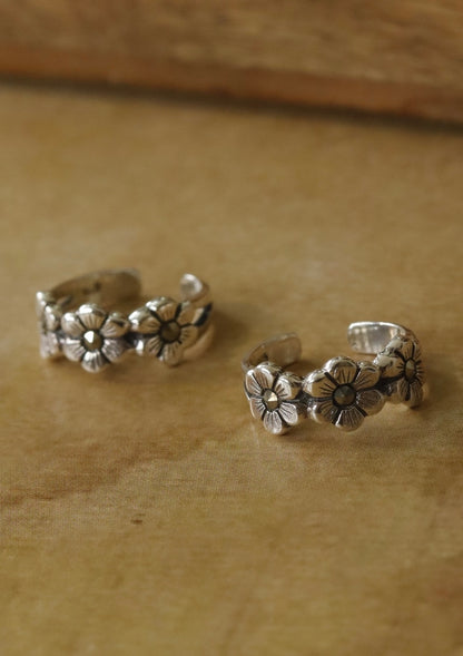 Jasmine Silver Toe Rings