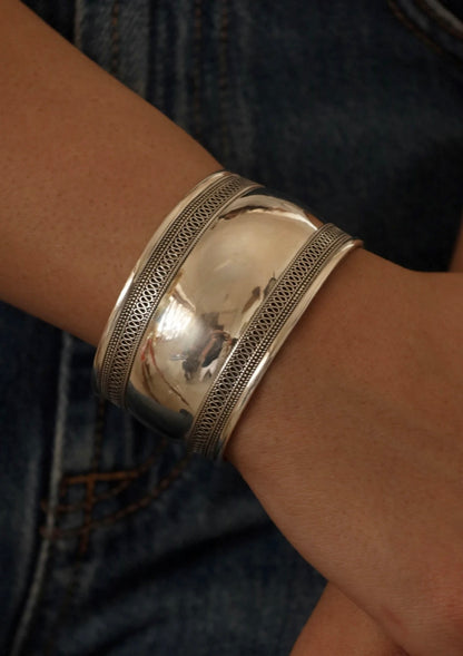 Amara Silver Bangle